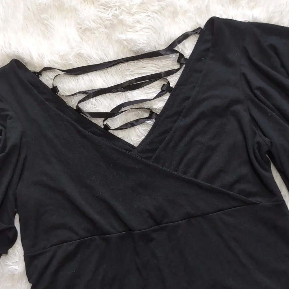 Y2K Vintage Lip Service Black Lace Up Back Split Flutter Sleeve Top 0X